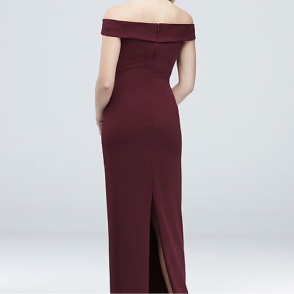 David’s Bridal DB Studio Stretch Crepe Ruched Burgundy dress. Size 16. - Picture 2 of 8